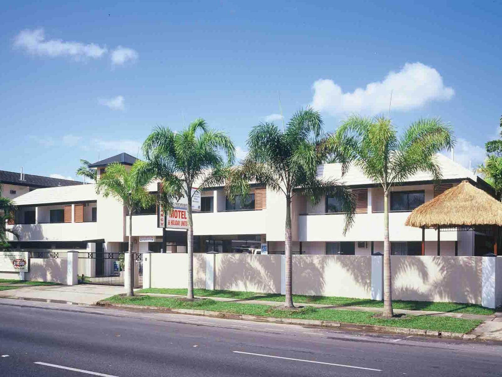 Cairns City Palms Aparthotel Exterior photo