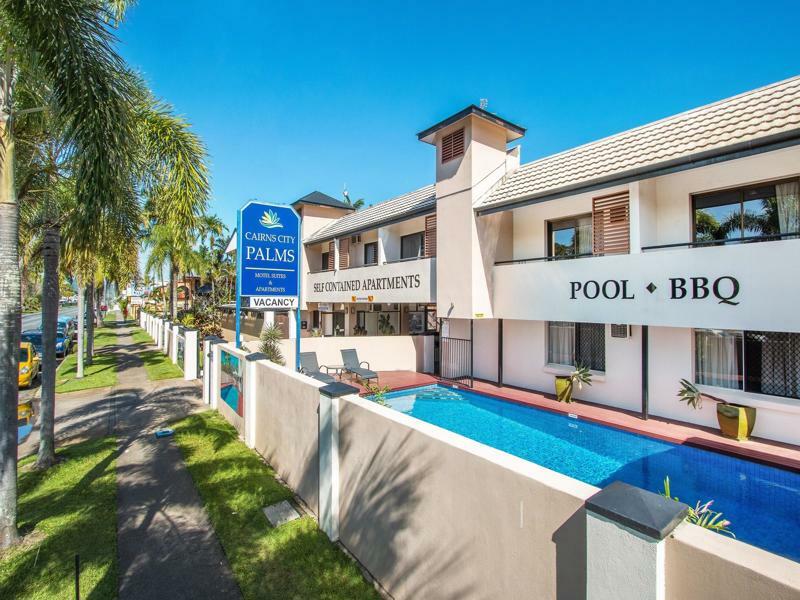 Cairns City Palms Aparthotel Exterior photo